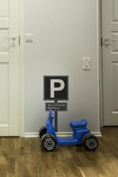 Sallittu vain mopoille